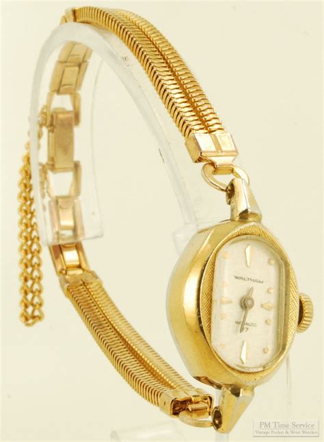 Ladies’ watches: a jewel on your wrist .